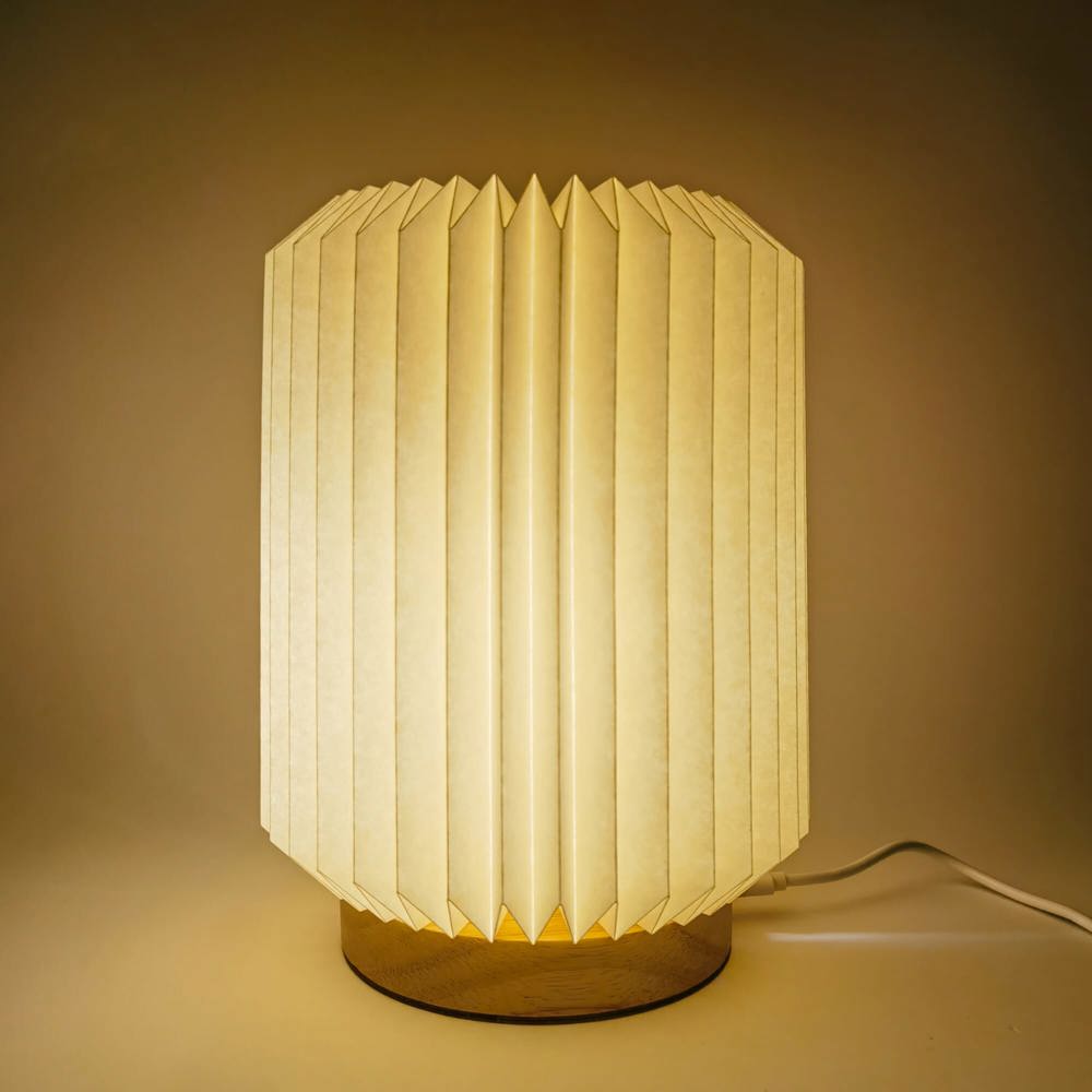Coollux faltbare Papier LED-Lampe Aurora auf Holzsockel, 22cm